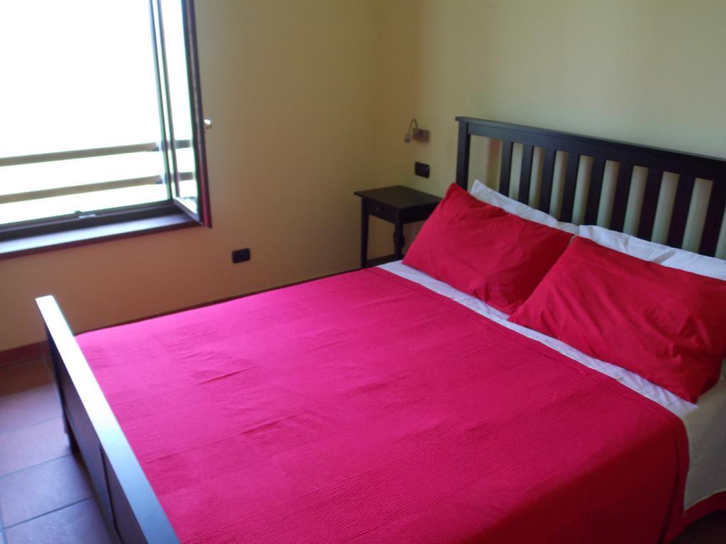 אולג'ו Agriturismo La Farazzina חדר תמונה